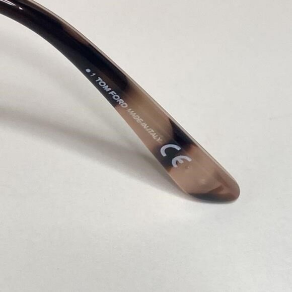 💯- New  - TOM FORD Optical TF5704-B BLack BLUE LIGHT TF5704 TF5704-F-B/0 Ey… - Picture 14 of 15